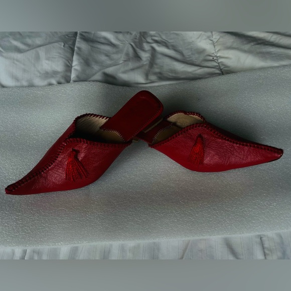 Red Leather Shoes - Picture 4 of 9